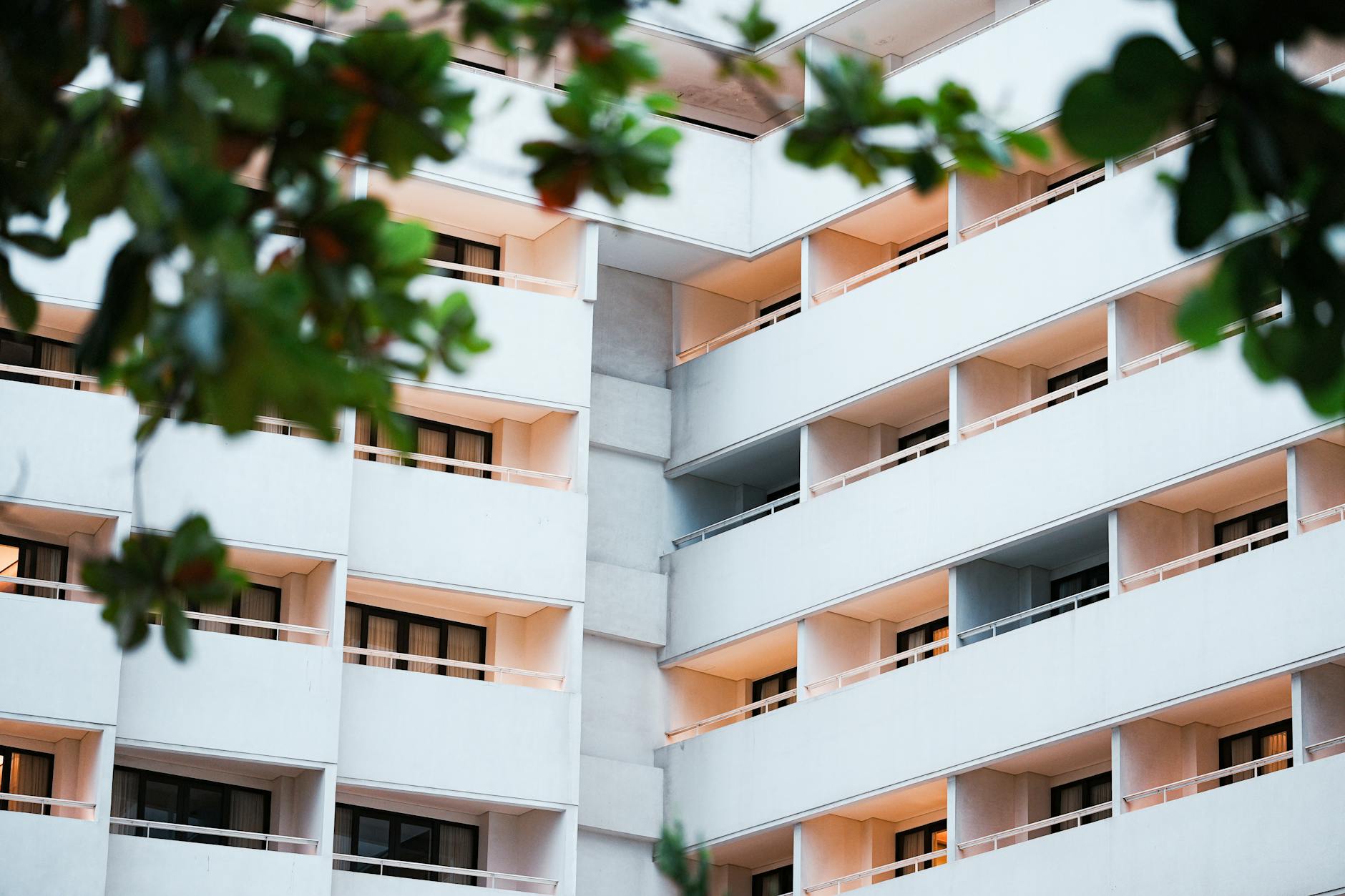 Asbestos Exposure at the VA Medical Center Iowa City — What Workers and Tradesmen Need to Know